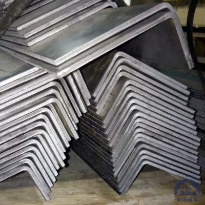 Уголок стальной неравнополочный 100х80х4 мм ст. 3сп/3пс ГОСТ 8510-93 купить  в Сургуте